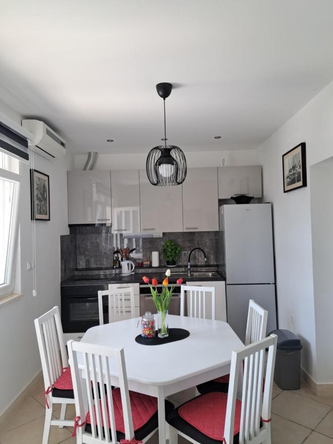 דוגי ראט Apartman Dupin מראה חיצוני תמונה